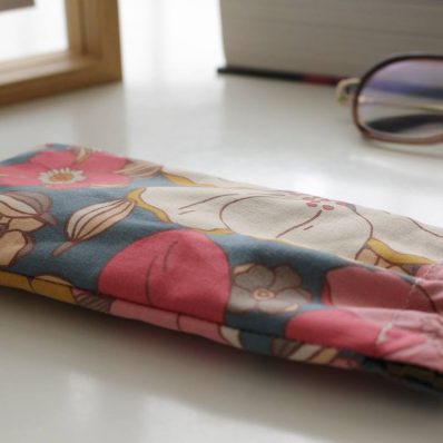 Etui à lunettes Edna big blue