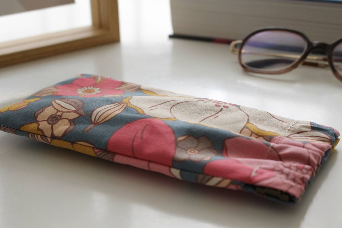 Etui à lunettes Edna big blue