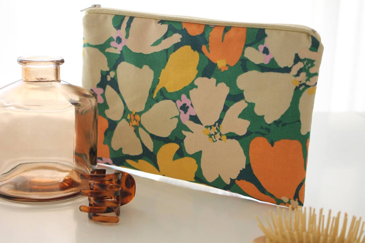 Pochette zippée Alna pétales beiges – Image 3