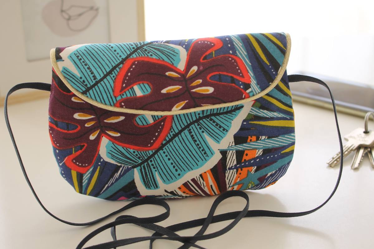 Sac poketto tropical coloré