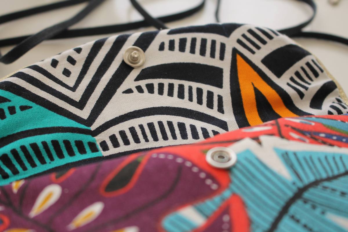 Sac poketto tropical coloré – Image 2