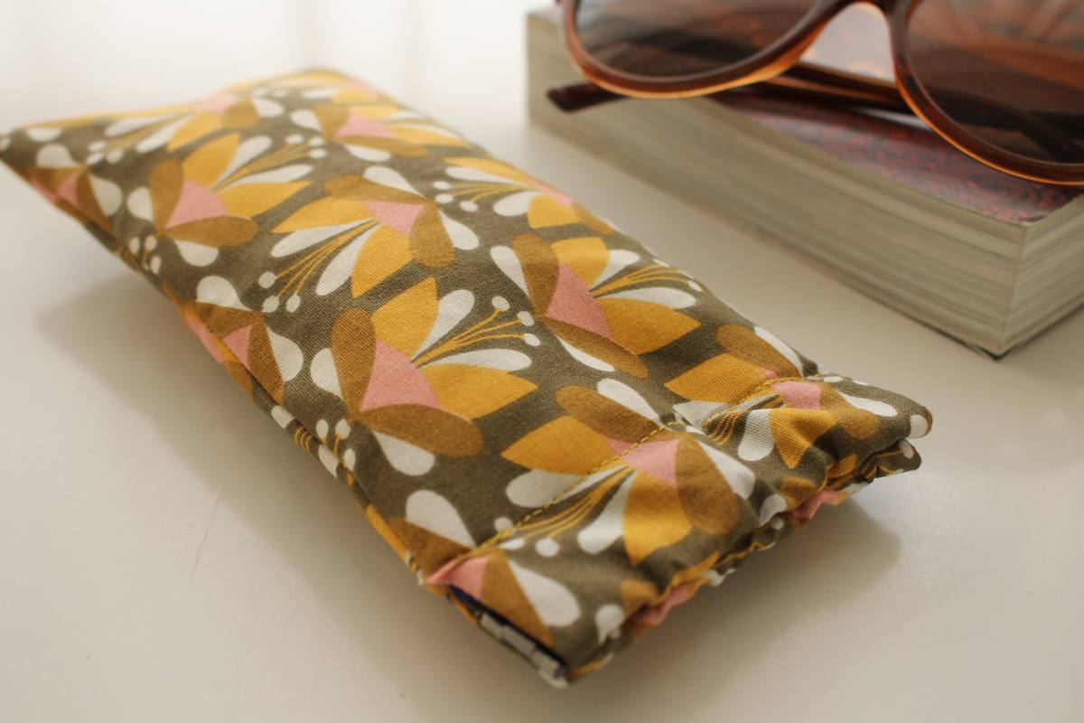 Etui à lunettes Edna flowers retro