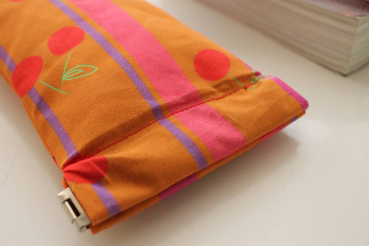 Etui à lunettes Edna cerises – Image 3