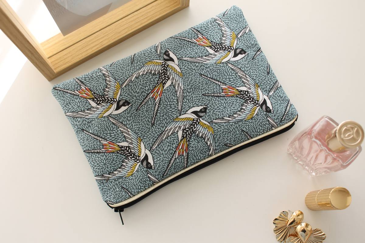 Pochette zippée Alna hirondelles – Image 2