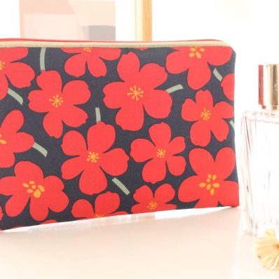 Pochette zippée Alna fleurs rouges