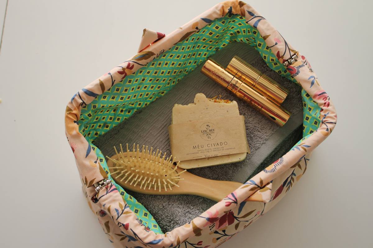 Trousse de toilette Paola beige – Image 2