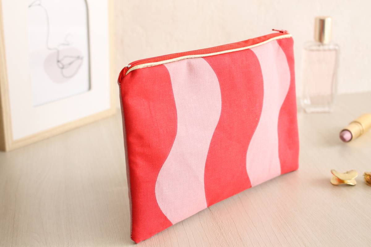 Pochette zippée Alna vague rouge